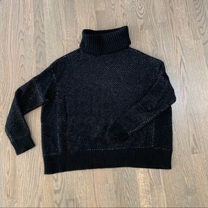 Box sweater